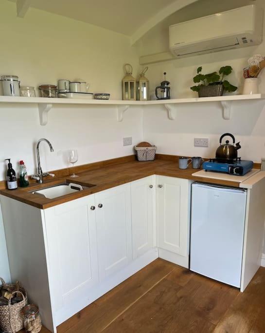 Maddoc's Hut - Herefordshire Holiday home *