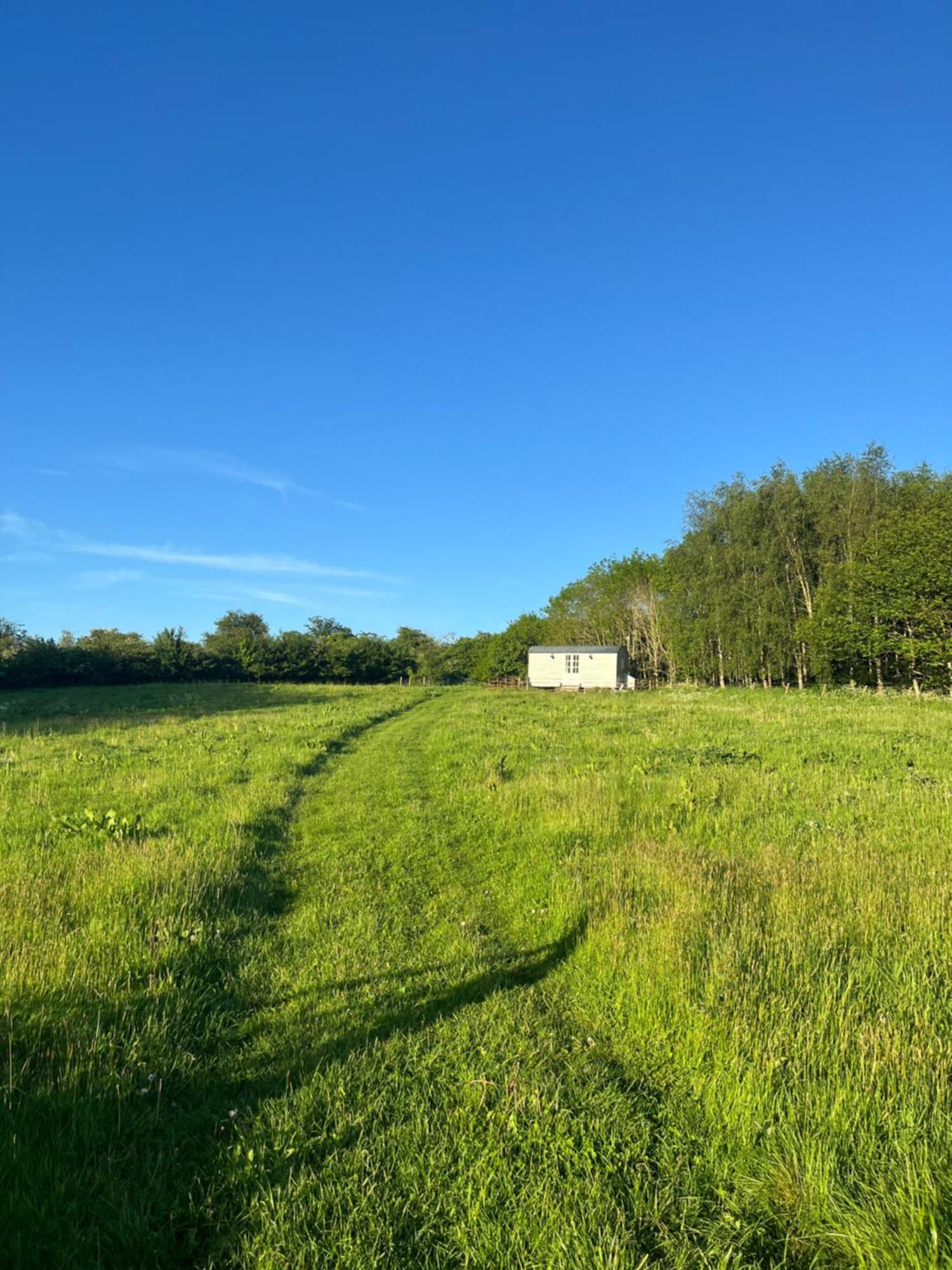 Maddoc's Hut - Herefordshire * Hereford